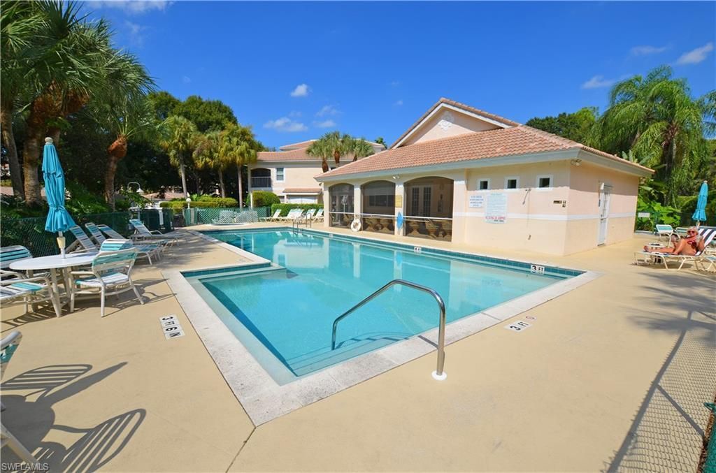 1044 Woodshire Ln, Unit B210, Naples, FL 34105 Photo