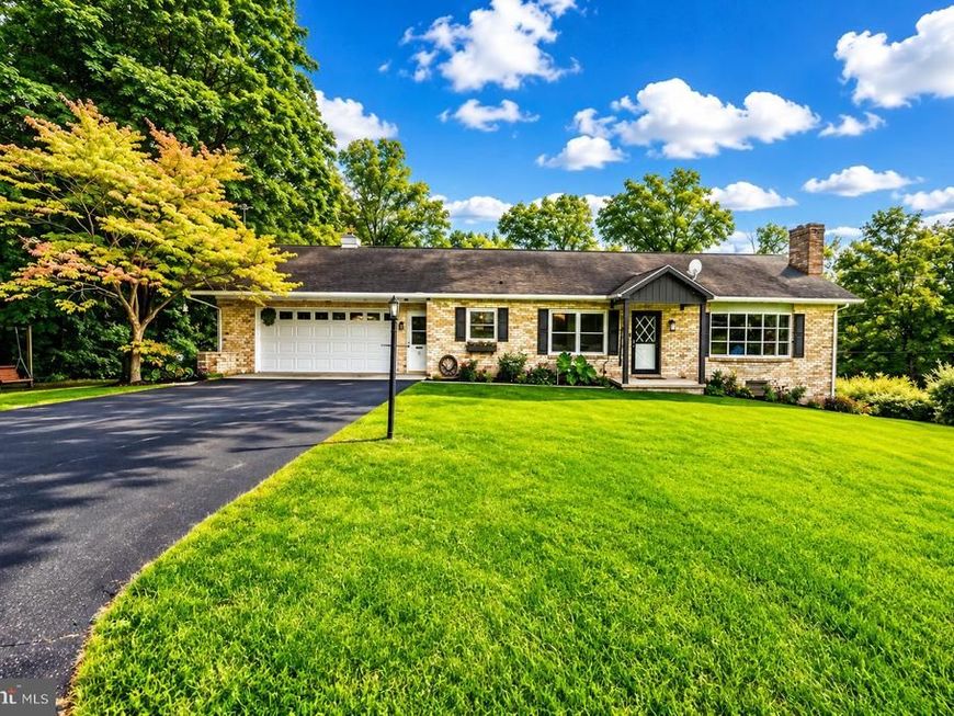 99 Lakeview Terrace, Hanover, PA 17331 Main Photo