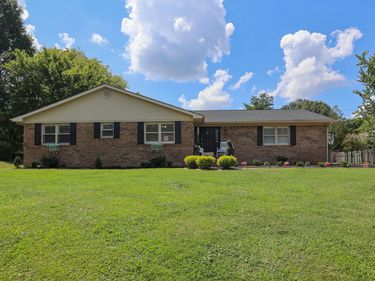 135 Brookfield Drive, Paducah, KY 42001
