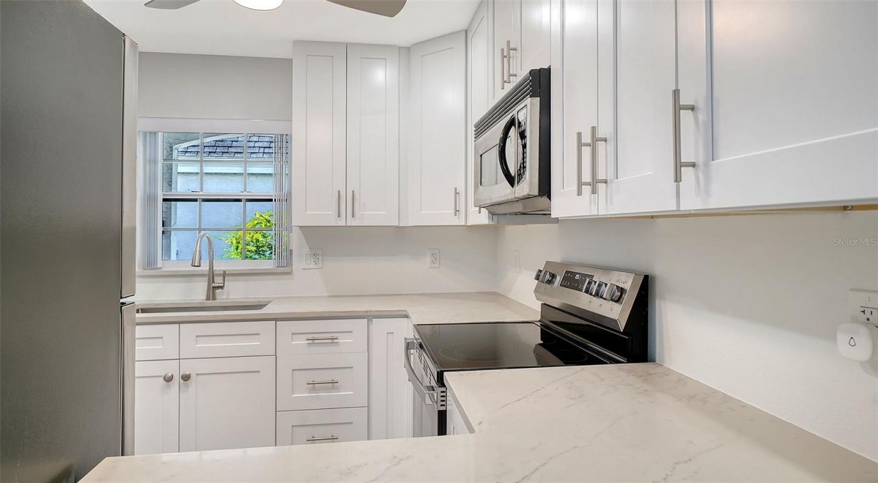 9819 Hernando Court, Unit 29-A, Bradenton, FL 34210 Photo