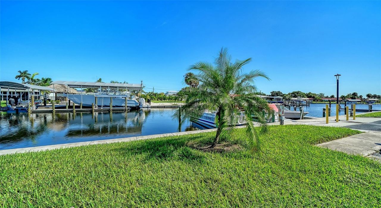 9819 Hernando Court, Unit 29-A, Bradenton, FL 34210 Photo