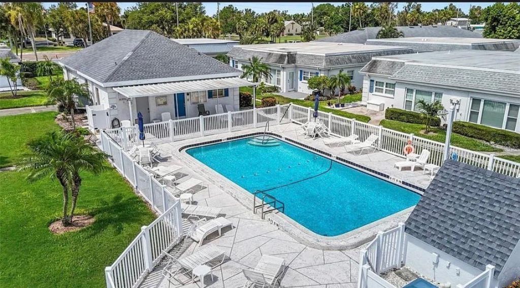 9819 Hernando Court, Unit 29-A, Bradenton, FL 34210 Photo