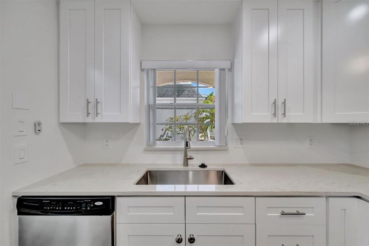 9819 Hernando Court, Unit 29-A, Bradenton, FL 34210 Photo