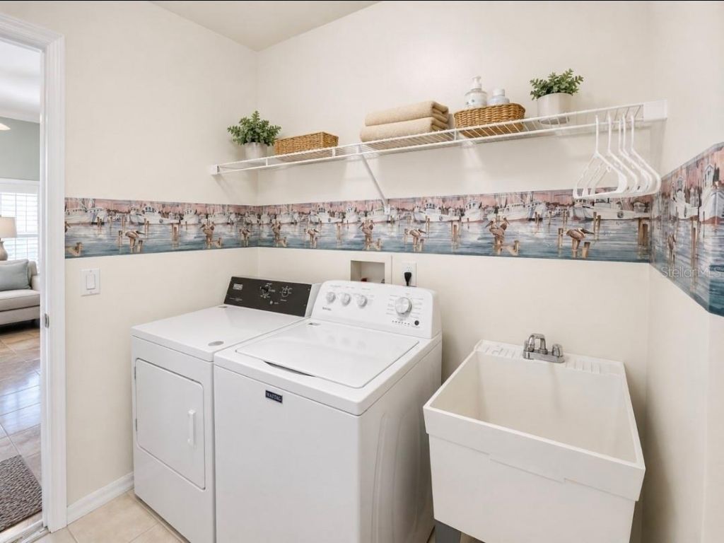 1308 S Riverside Drive, Edgewater, FL 32132 Photo