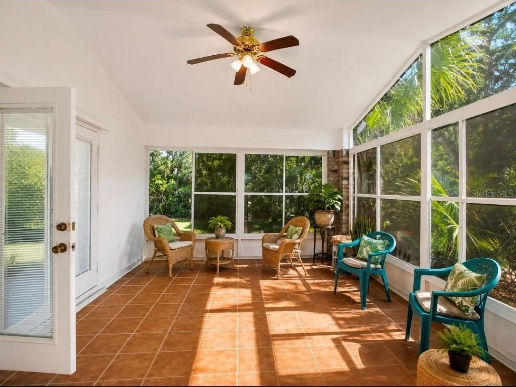 1308 S Riverside Drive, Edgewater, FL 32132 Photo