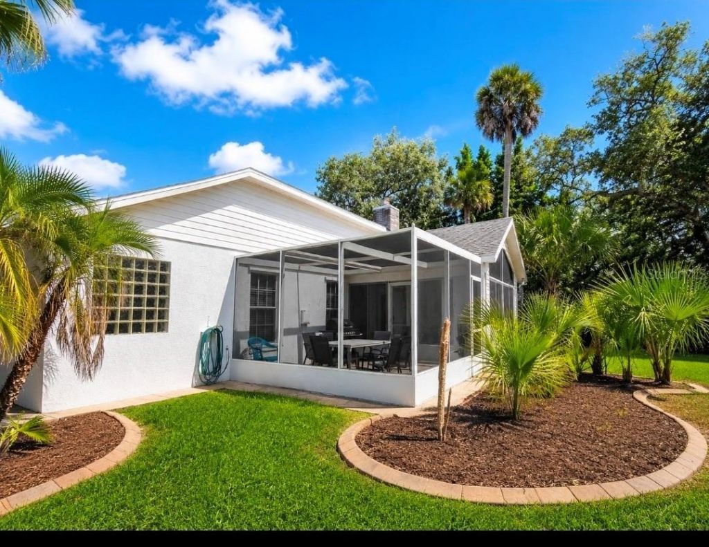1308 S Riverside Drive, Edgewater, FL 32132 Photo
