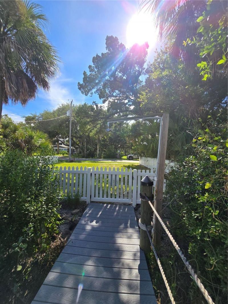 1308 S Riverside Drive, Edgewater, FL 32132 Photo