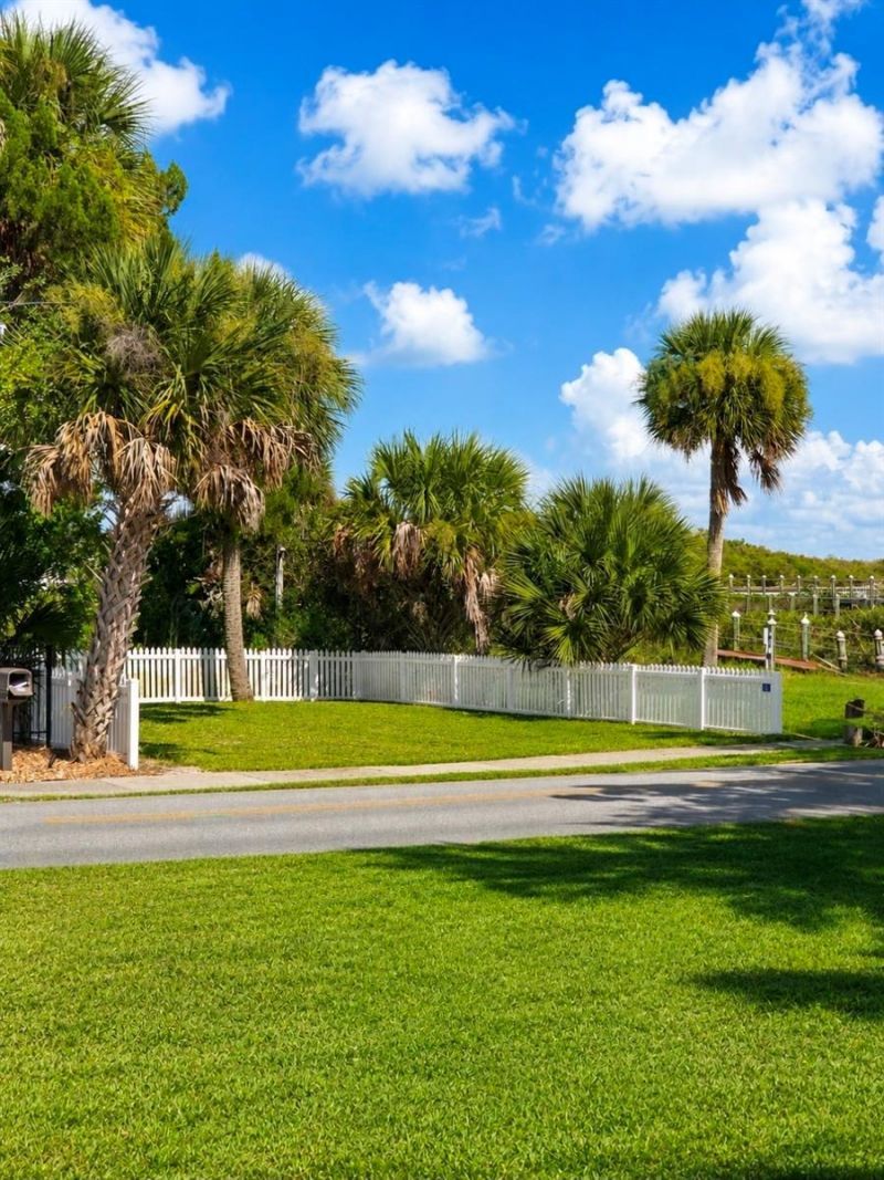 1308 S Riverside Drive, Edgewater, FL 32132 Photo