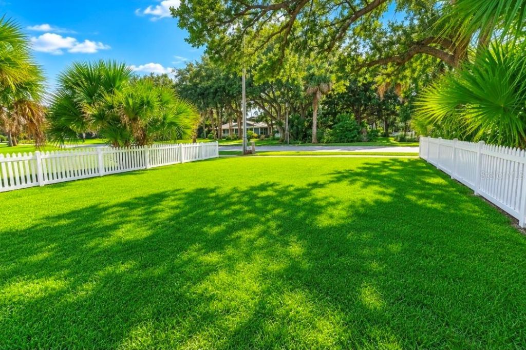1308 S Riverside Drive, Edgewater, FL 32132 Photo