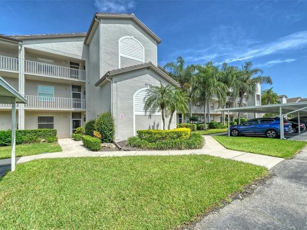 8735 OLDE HICKORY AVENUE , Unit 8105, SARASOTA, FL 34238