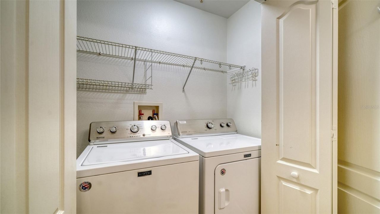8735 Olde Hickory Avenue, Unit 8105, Sarasota, FL 34238 Photo