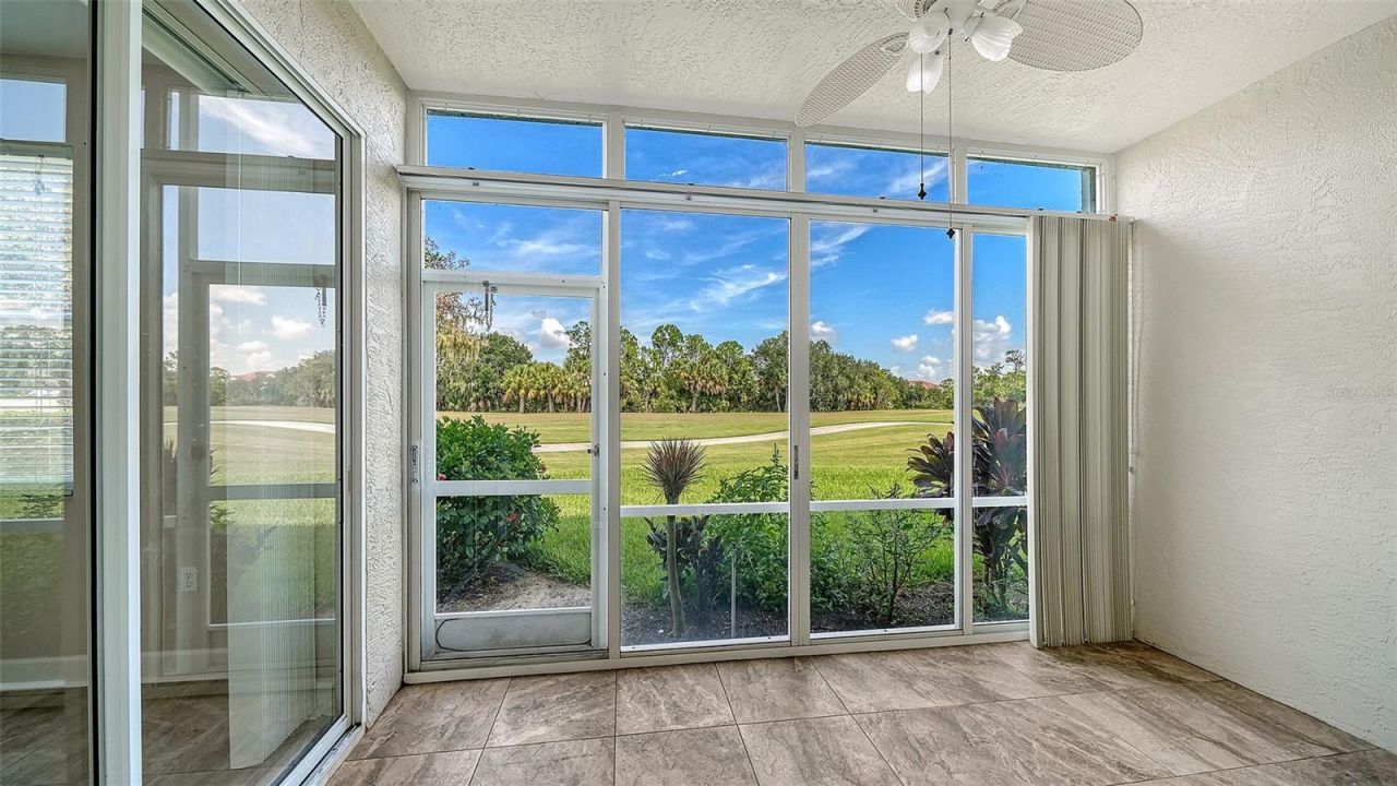 8735 Olde Hickory Avenue, Unit 8105, Sarasota, FL 34238 Photo