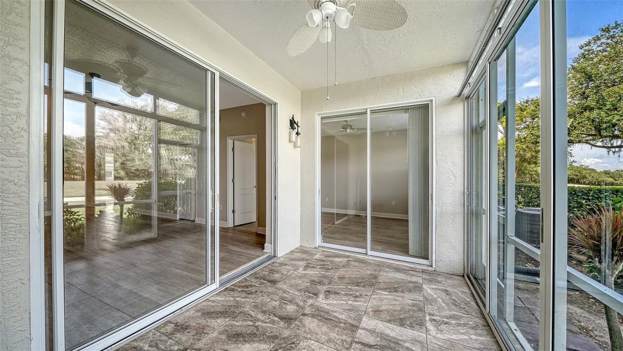 8735 Olde Hickory Avenue, Unit 8105, Sarasota, FL 34238 Photo