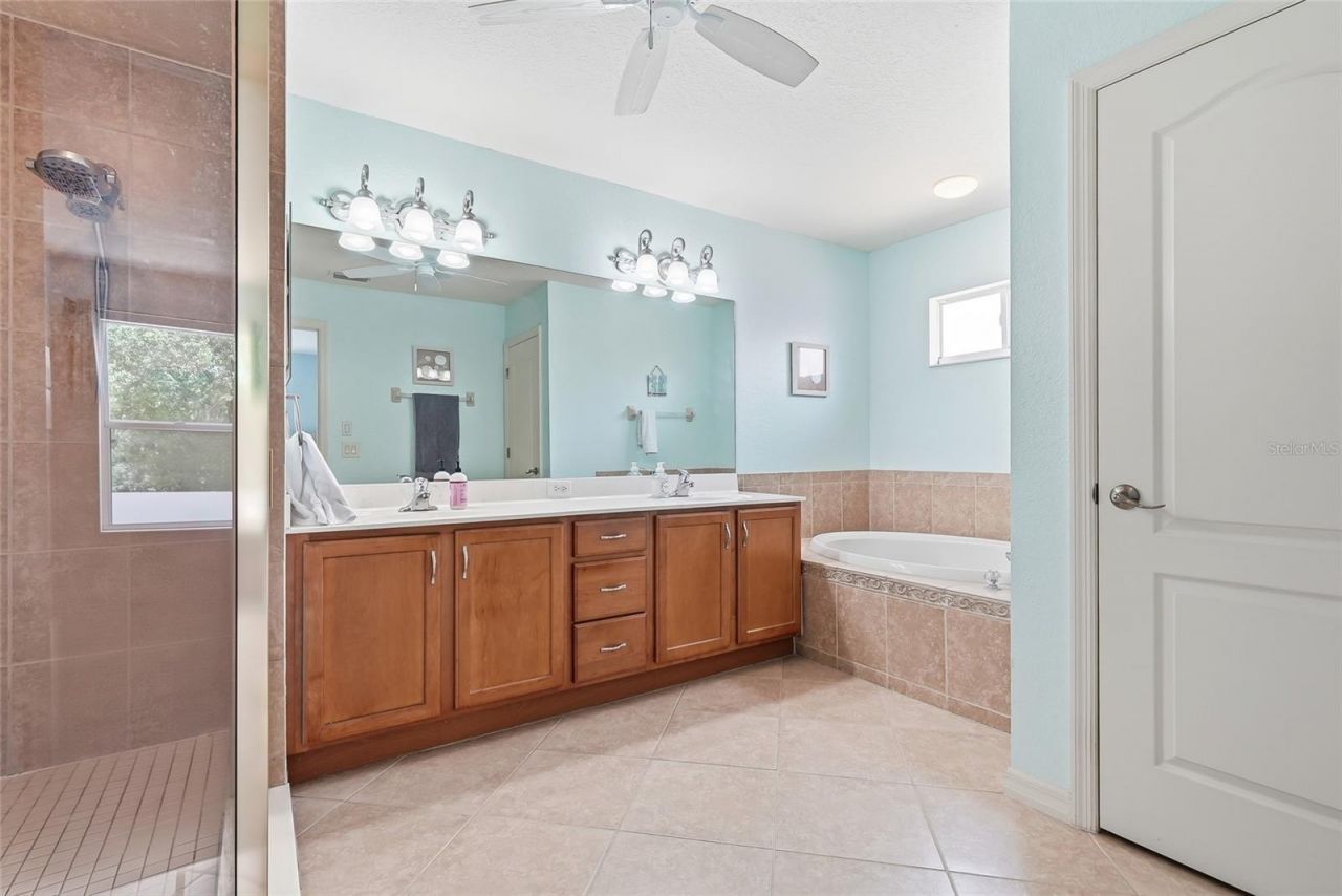 227 Heritage Isles Way, Bradenton, FL 34212 Photo