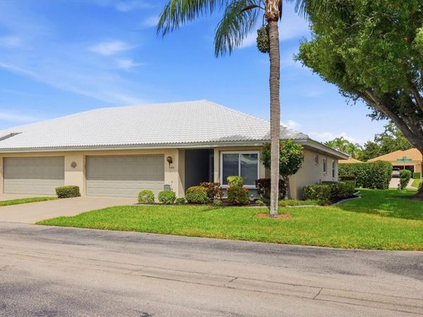 3160 NIGHT HERON LANE , VENICE, FL 34293