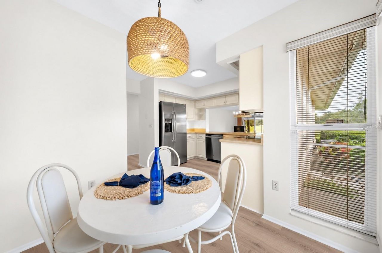 7306 Golf Pointe Circle, Sarasota, FL 34243 Photo
