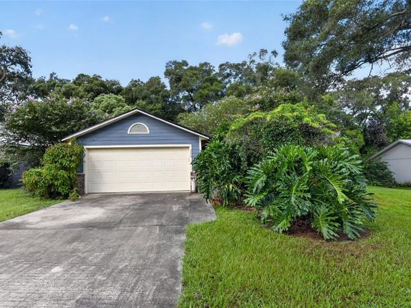 950 WOODSITE DRIVE , DELAND, FL 32720