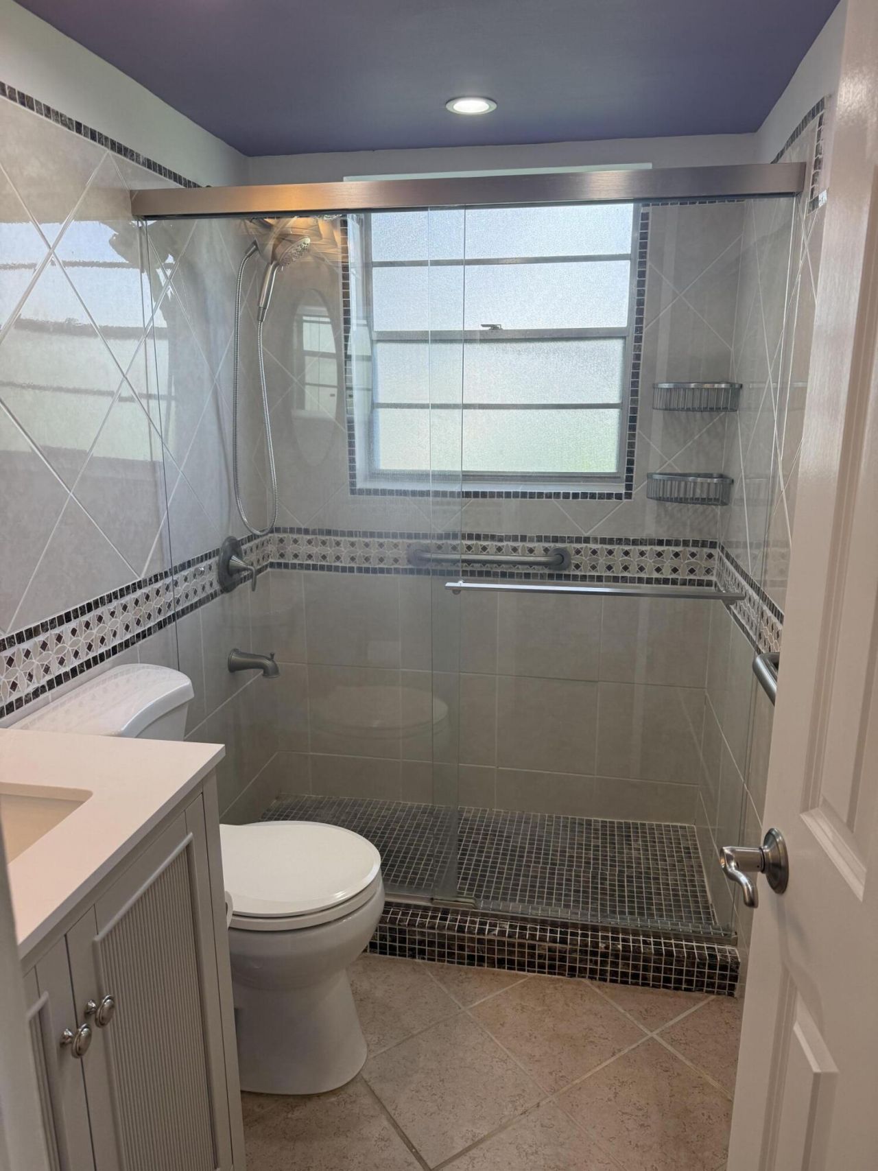 144 Windsor G, West Palm Beach, FL 33417 Photo