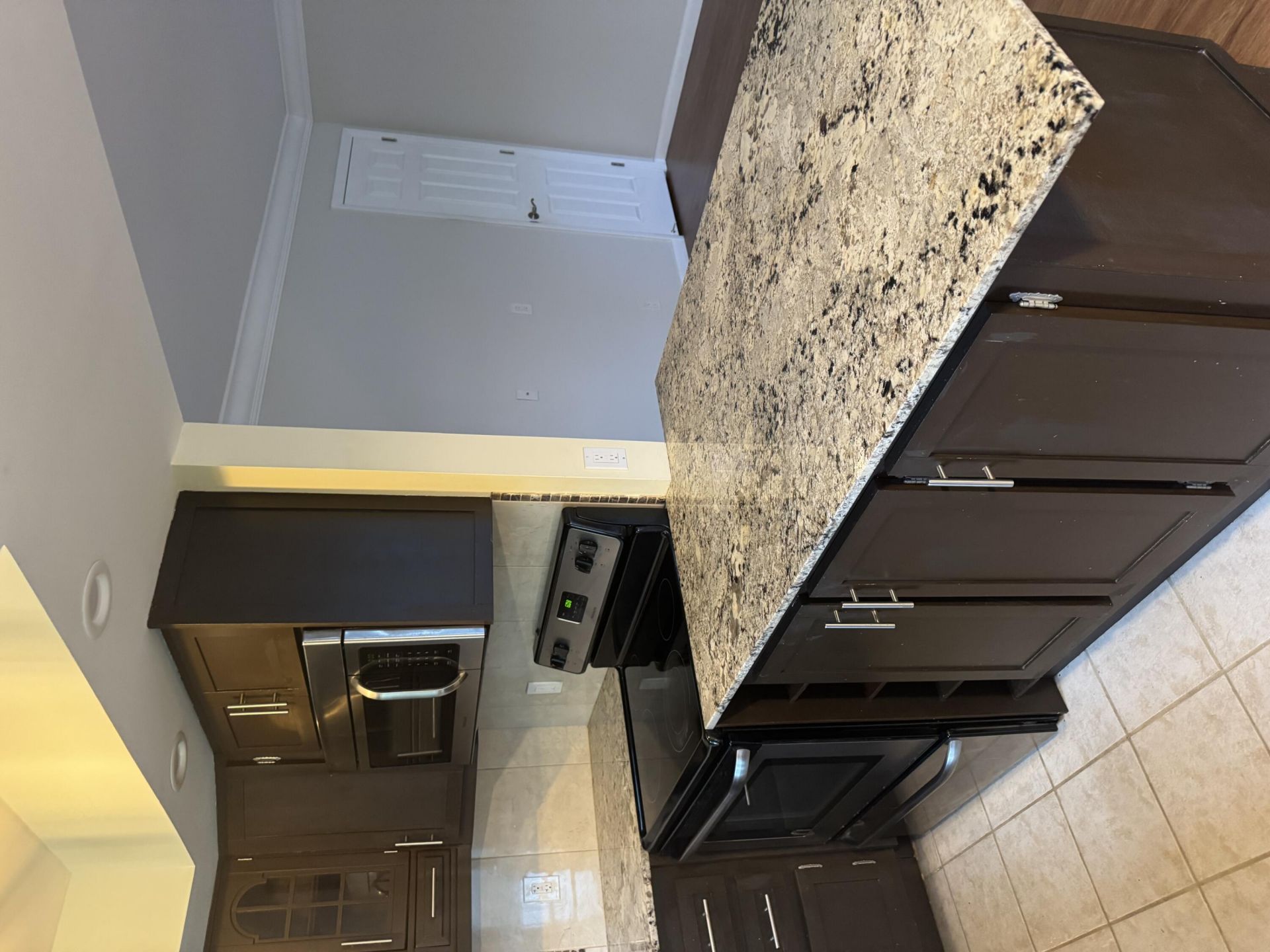 144 Windsor G, West Palm Beach, FL 33417 Photo