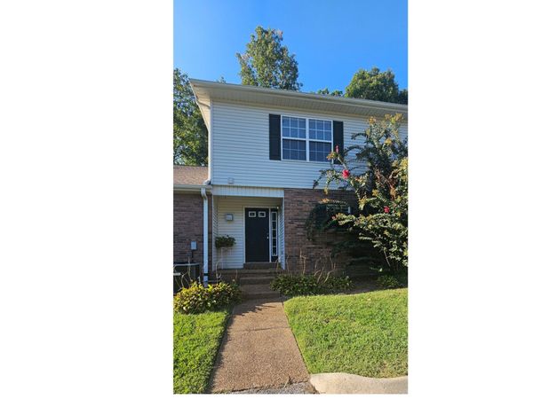 111 Eastdale Ln , Dickson, TN 37055