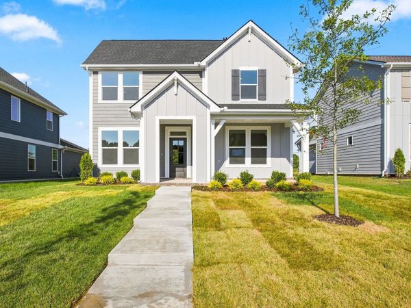 762 Caddy Xing , Columbia, TN 38401