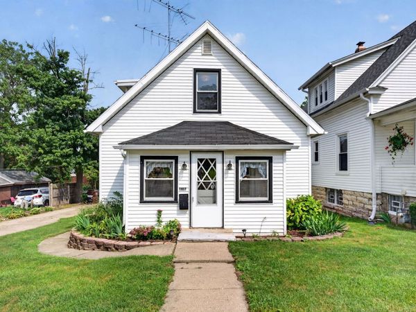 1107 Sterling Avenue , Joliet, IL 60432