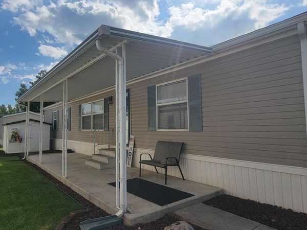 2445 Whispering Brook Lane , Grove City, OH 43123