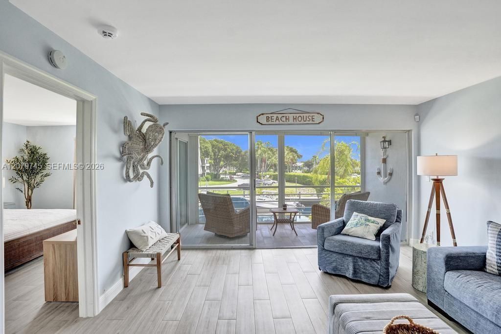 769 Jeffery St, Unit 2-205, Boca Raton, FL 33487 Photo