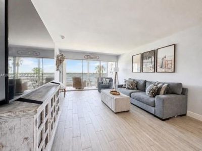 769 Jeffery St , Unit 2-205, Boca Raton, FL 33487 Photo