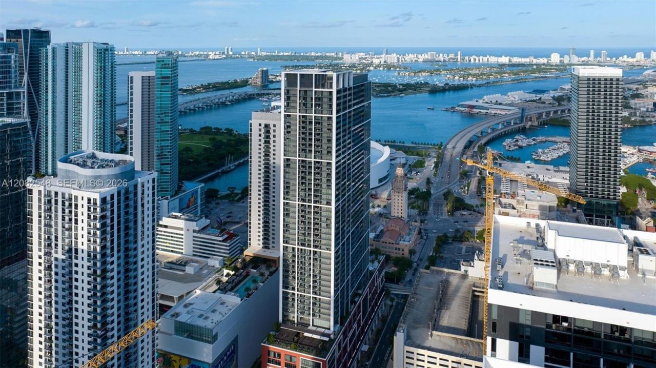 159 NE 6th St , Unit 4305, Miami, FL 33132 Photo
