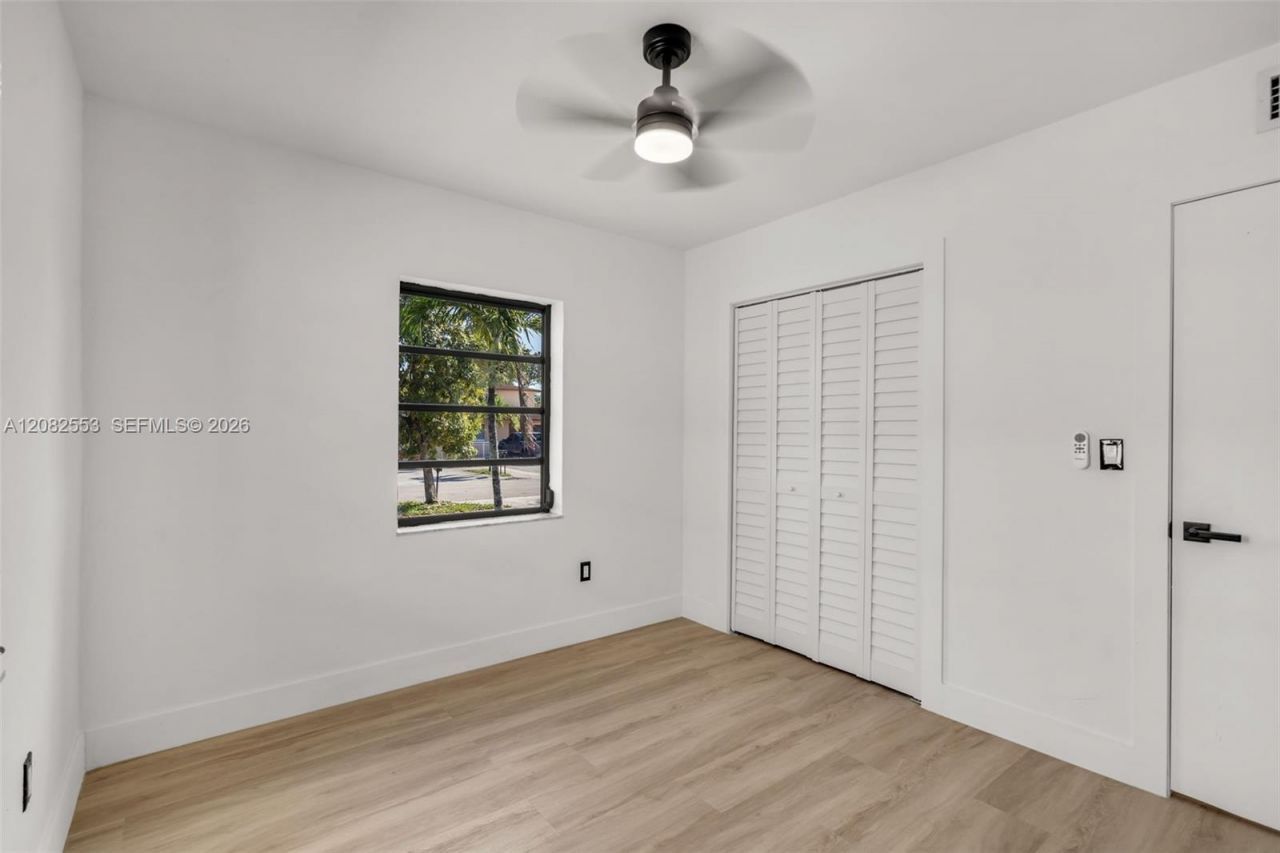 739 W 30th St , Hialeah, FL 33012 Photo