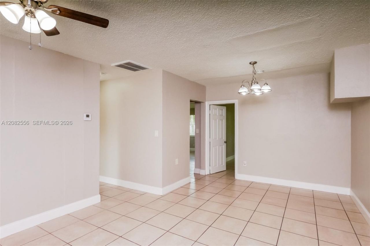 4531 NE 5th Ave, Pompano Beach, FL 33064 Photo