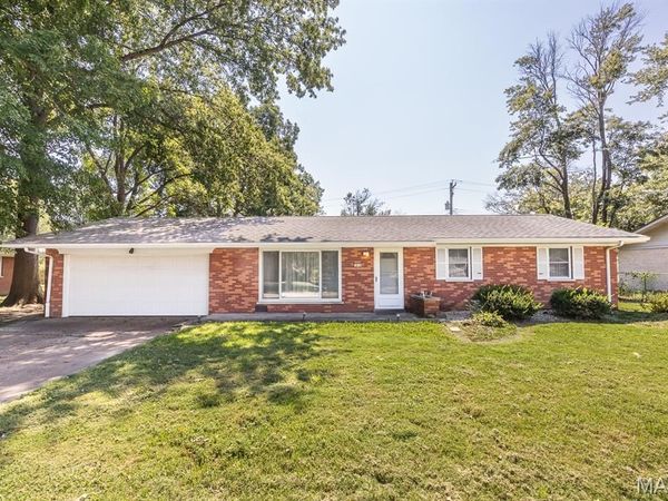 1816 Menard Drive, Belleville, IL 62220