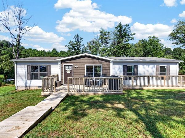 477 Raleigh Wilson Road , Bowling Green, KY 42101