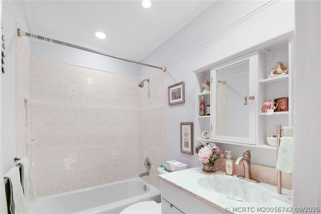 5473 SE Miles Grant Road , Unit A202, Stuart, FL 34997 Photo