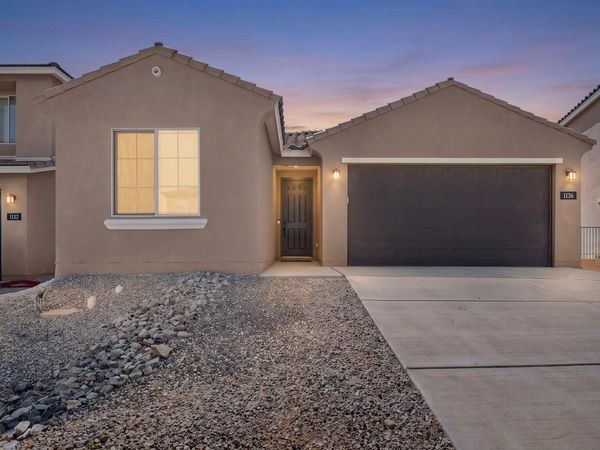 1136 Vallecito Loop NW, Los Lunas, NM 87031