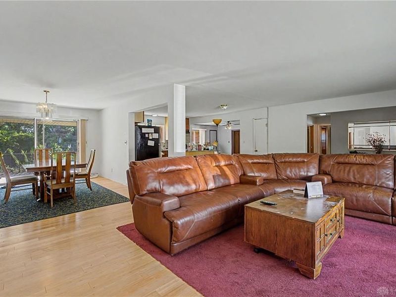 3762 Judy Lane, Dayton, OH 45405 Photo 11
