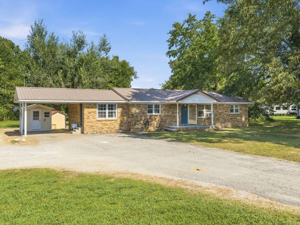 68 Brooksie Thompson Rd , Decaturville, TN 38329