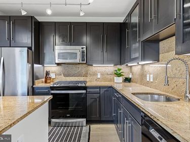 2200 N WESTMORELAND STREET, Unit 421, ARLINGTON, VA 22213