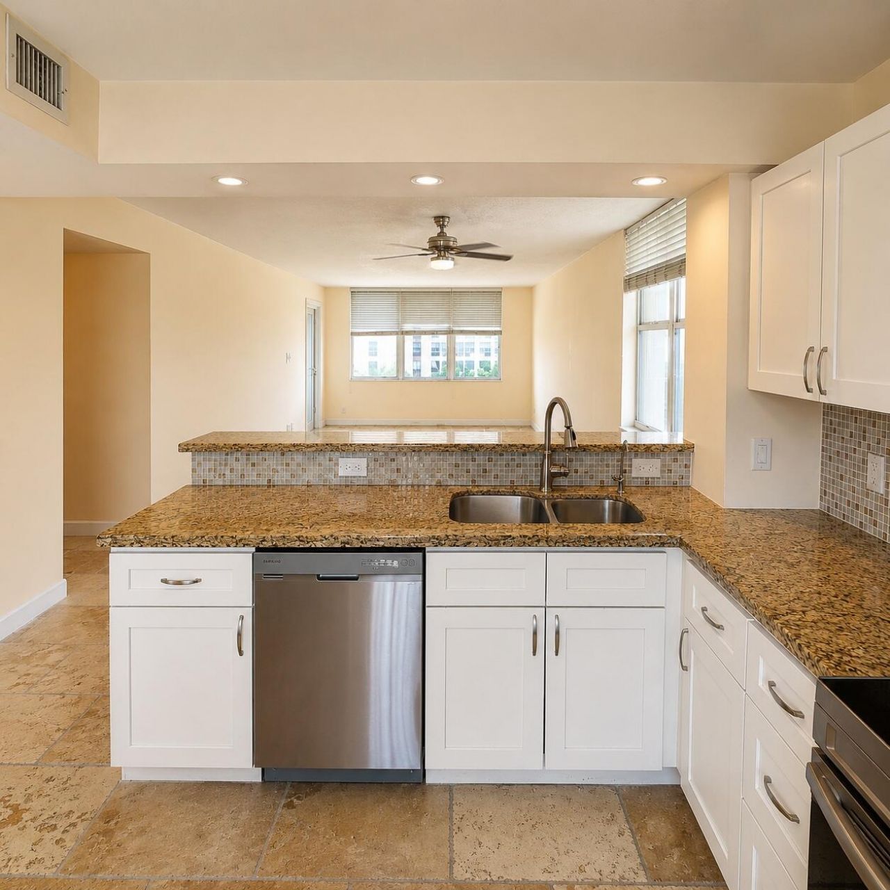 201 N Ocean Boulevard, Unit 608, Pompano Beach, FL 33062 Photo