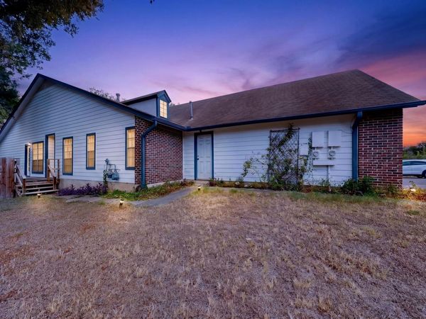1602 Waterloo TRL, Unit B, Austin, TX 78704