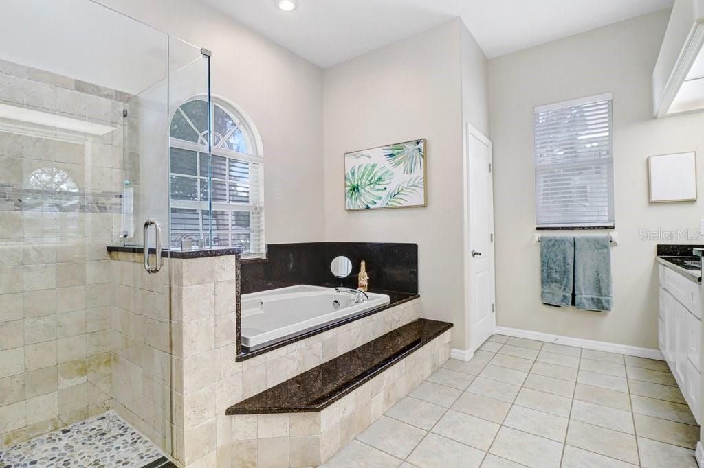 2203 Valrico Forest Drive, Valrico, FL 33594 Photo