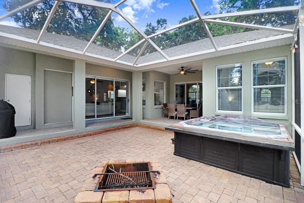 2203 Valrico Forest Drive, Valrico, FL 33594 Photo