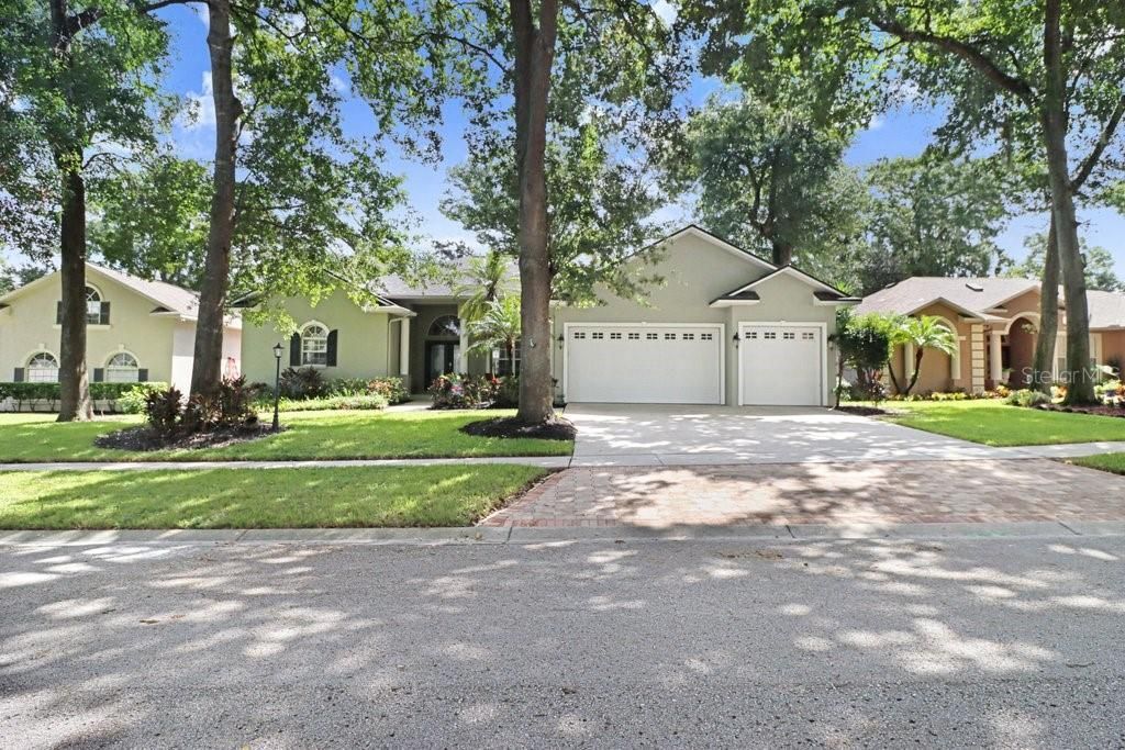 2203 Valrico Forest Drive, Valrico, FL 33594 Photo
