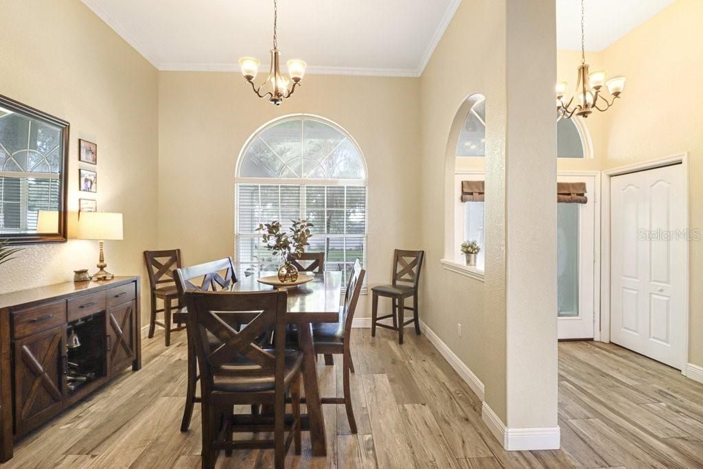 2203 Valrico Forest Drive, Valrico, FL 33594 Photo