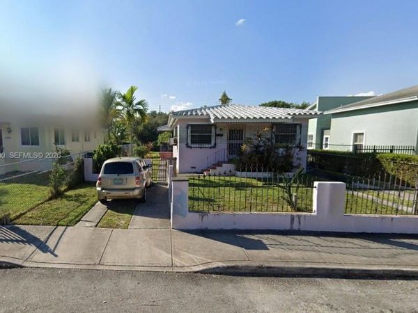 6926 NW 4th Ave , Miami, FL 33150