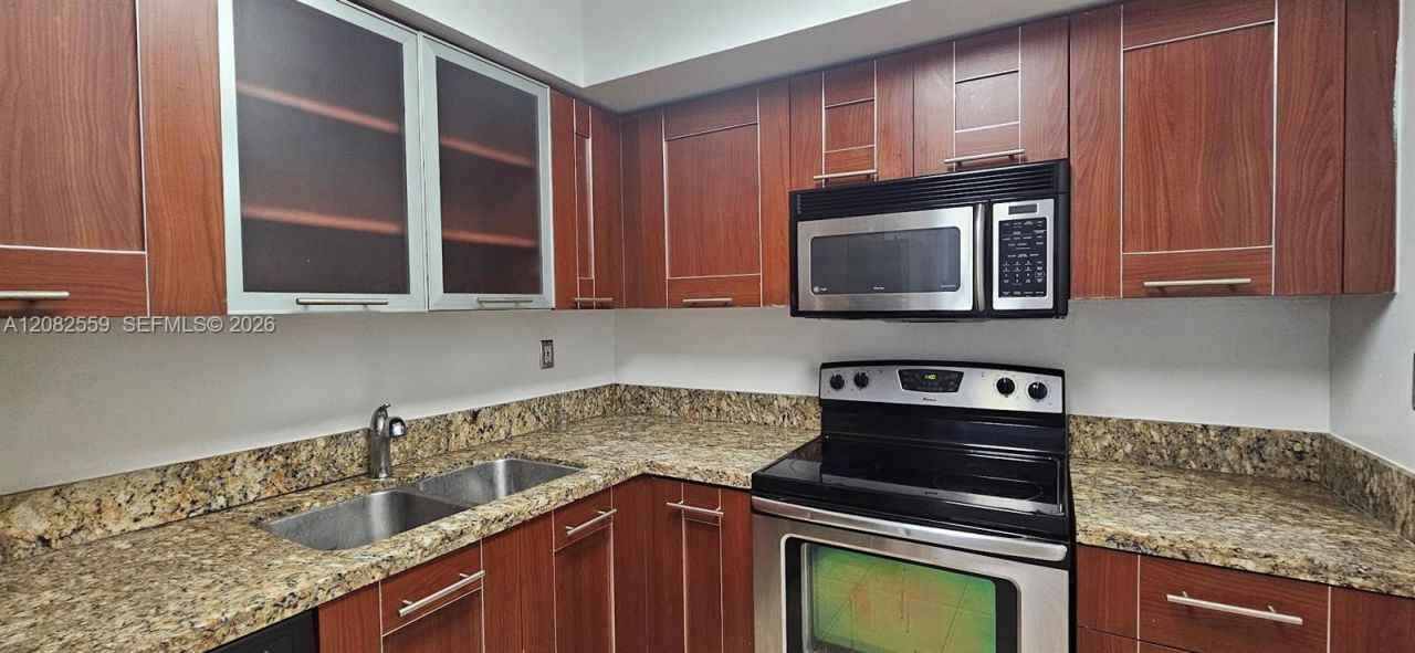 3300 NE 191st St, Unit LP08, Aventura, FL 33180 Photo