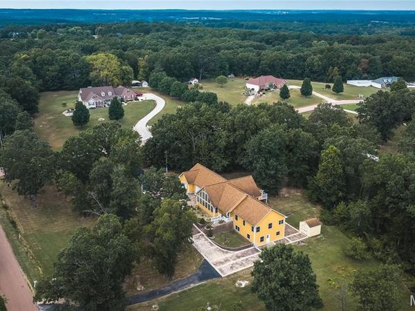 16735 County Road 1020, St James, MO 65559