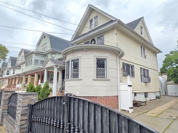 9211 107th Street , Richmond Hill, NY 11418