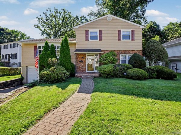 132 Laurel Avenue, Larchmont, NY 10538